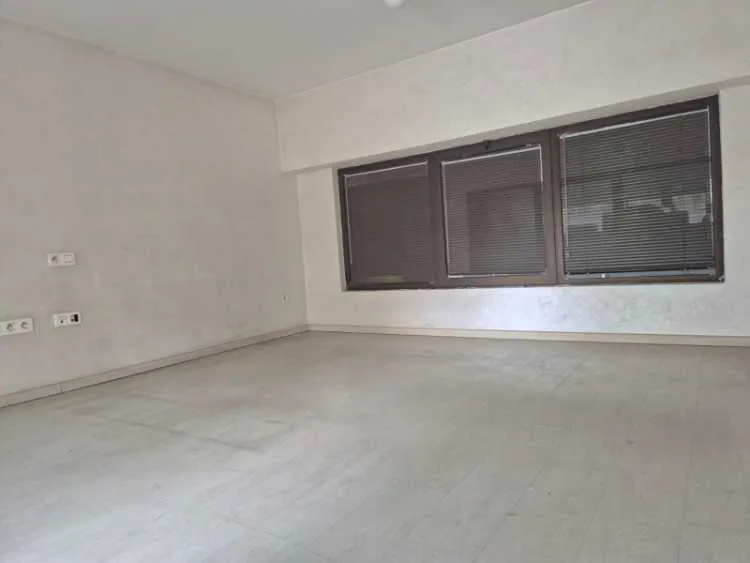 Local commercial en vente à rabat souissi - الرباط (3)
