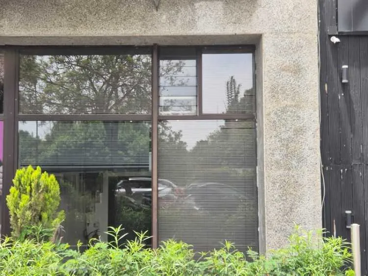 Local commercial en vente à rabat souissi - الرباط