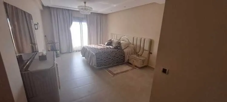Vente villa high standing et chic - الجديدة (2)