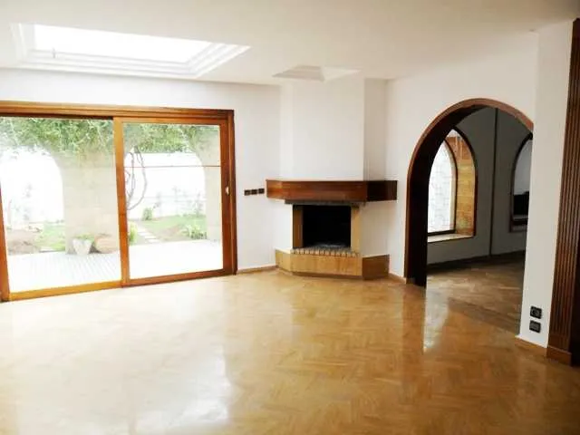 Bureau au quartier souissi - الرباط (2)
