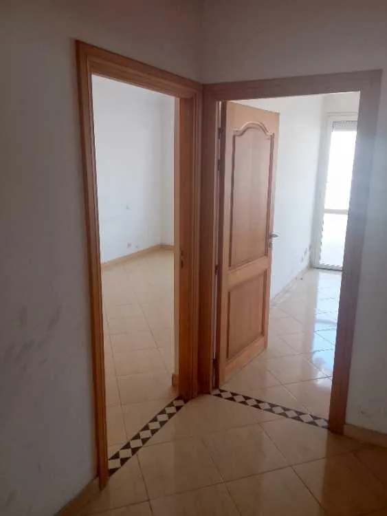 Location de bureau à des hôpitaux 110m2 - الدار البيضاء (3)