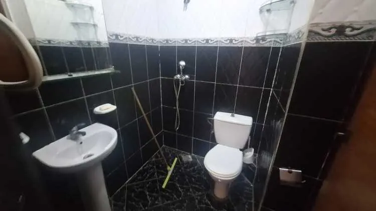 Joli appart meuble ain seba 3500 dh sur le bd - الدار البيضاء (2)