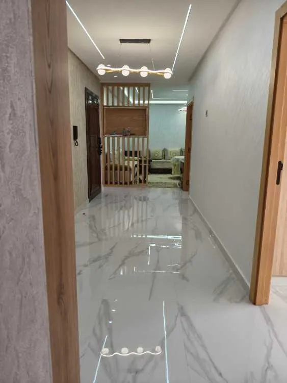 Appartement à louer 83 m² à casablanca - الدار البيضاء (2)