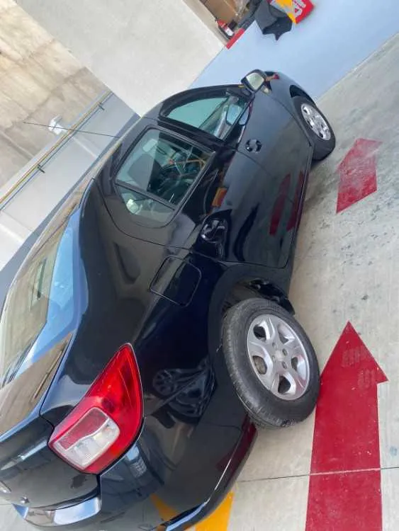 Dacia logan - الدار البيضاء (2)