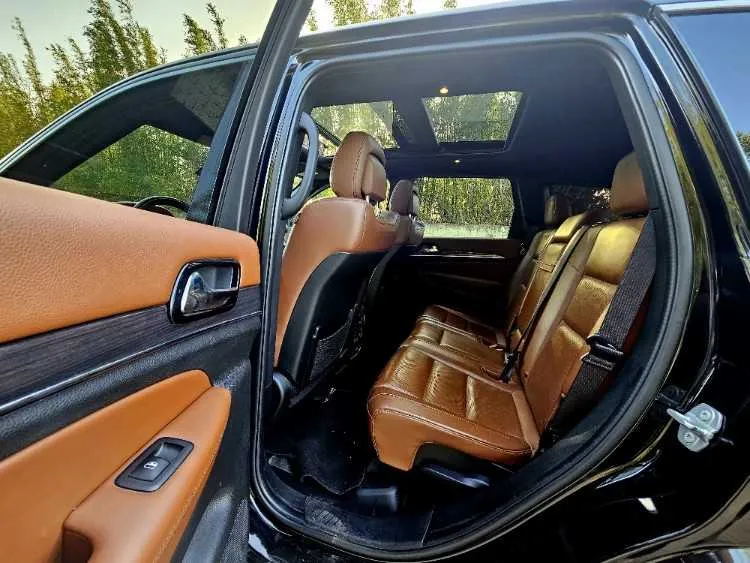 Jeep grand cherokee overland usa - الدار البيضاء (3)