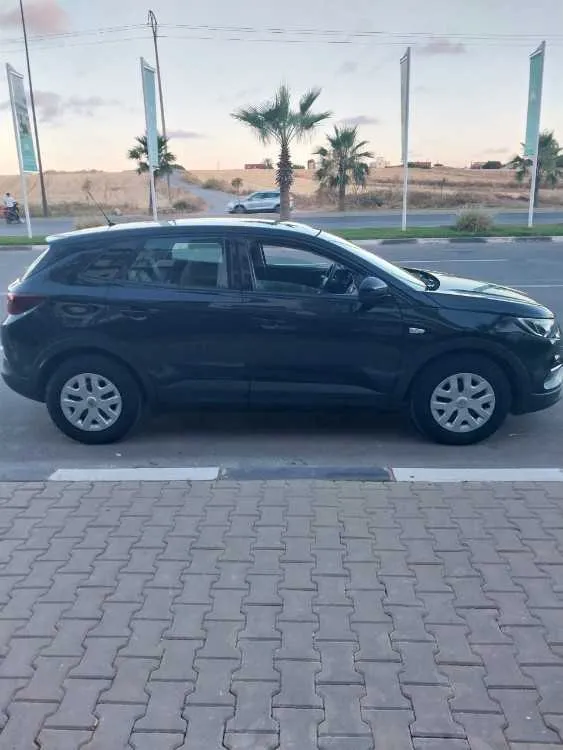 Opel grandlandx 2020 diesel - الدار البيضاء (3)