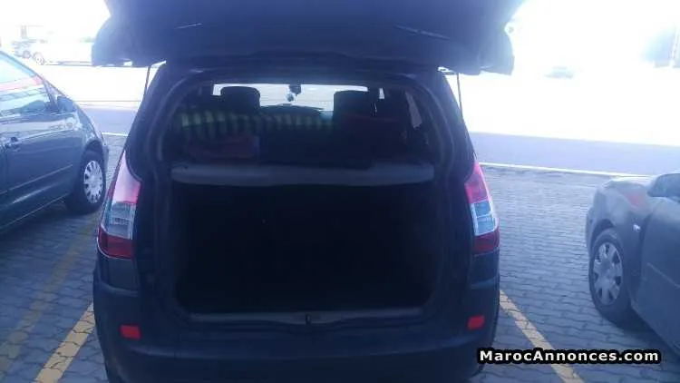 Renault scenic 1.5dci - الدار البيضاء (2)