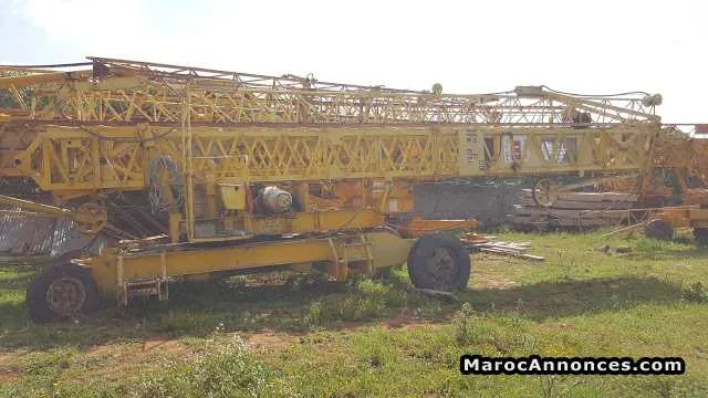 Grue potain 212 - الدار البيضاء