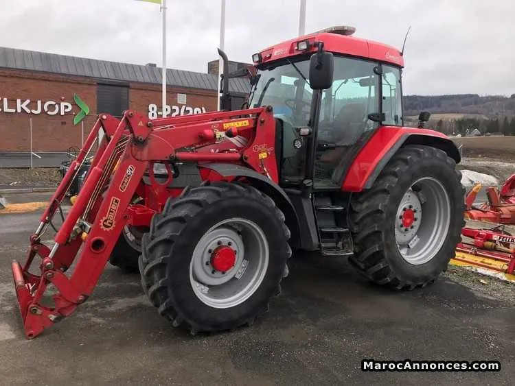 Tracteur mccormick mc115 , année 2006 , puissant 1 - الدار البيضاء