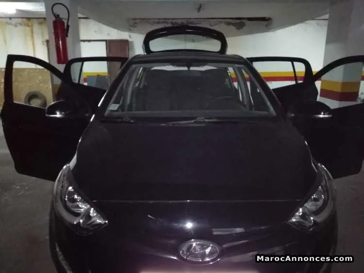 Hyundai i 20 - الدار البيضاء (3)