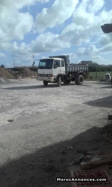 Camion mitsubishi fk benne 90 en bon état - الدار البيضاء