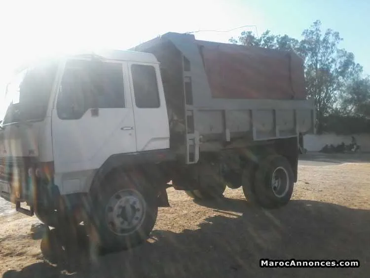 Camion avec seterne - الدار البيضاء