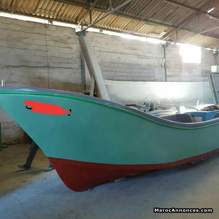 Barque de peche artisanale en polyster - الدار البيضاء (2)