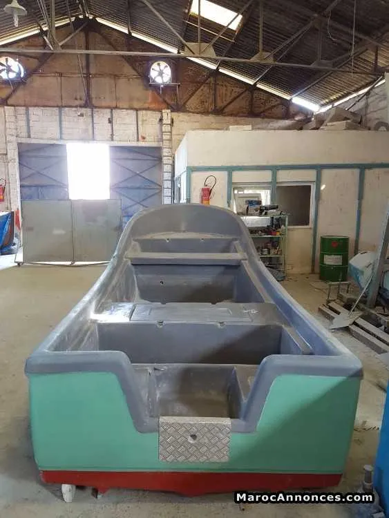 Barque de peche artisanale en polyster - الدار البيضاء (3)
