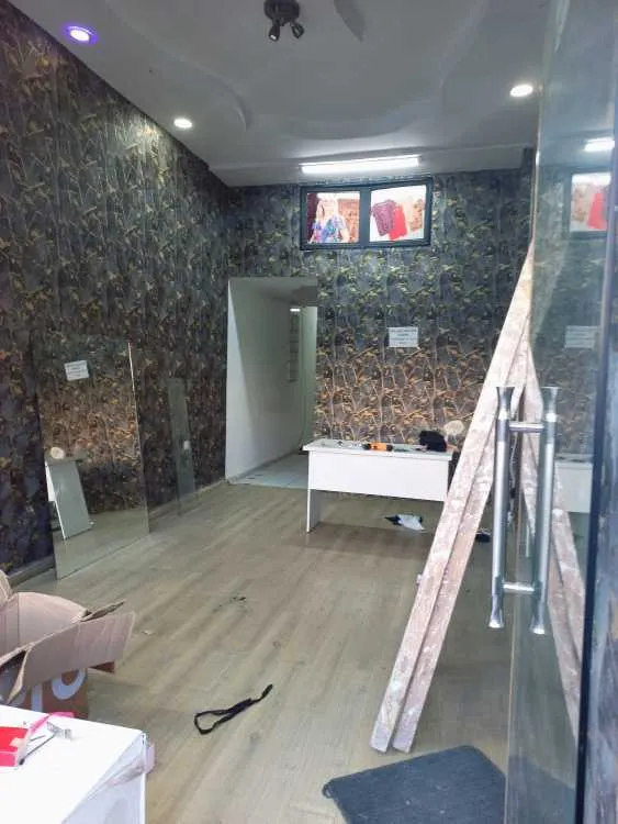 Local commercial à les princesses maarif - الدار البيضاء (2)
