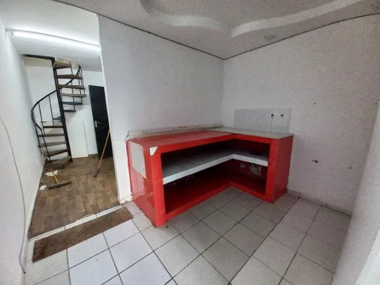 Local commercial à les princesses maarif - الدار البيضاء (3)