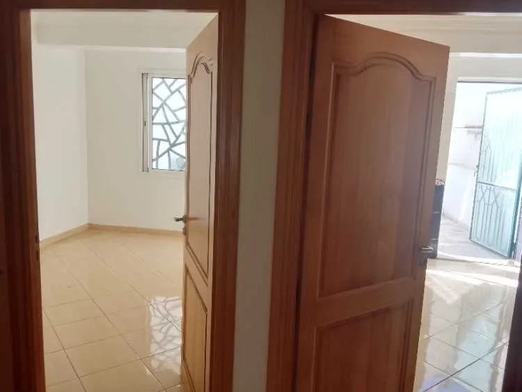 Bureau 112m2 à des hôpitaux - الدار البيضاء (3)