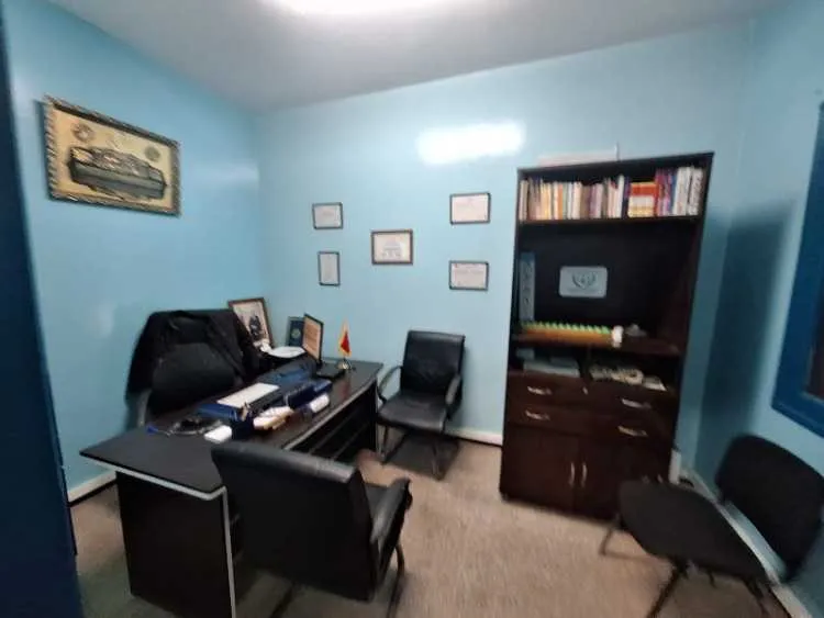 Bureau non equipe 1 etg bernoussi - الدار البيضاء (3)