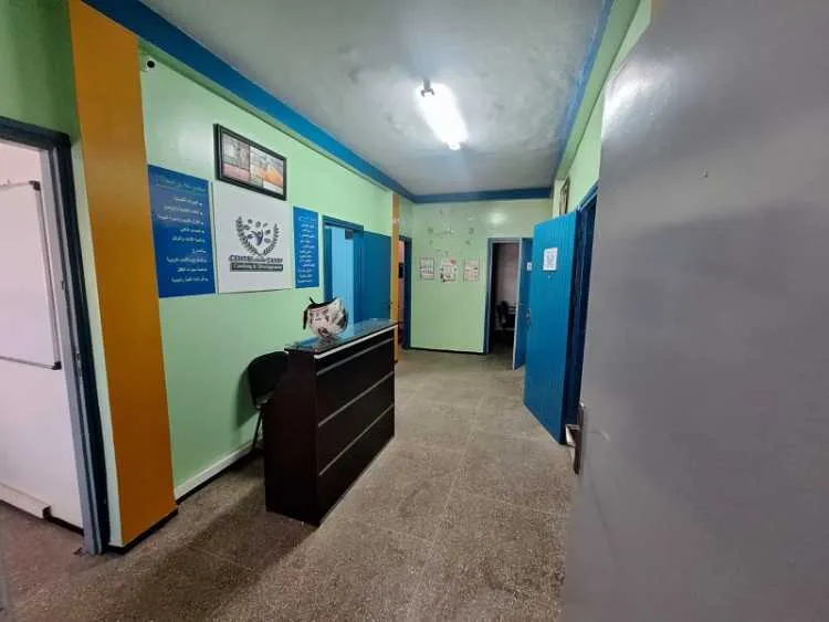 Bureau non equipe 1 etg bernoussi - الدار البيضاء (2)