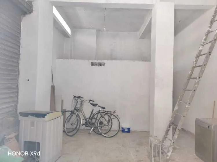 Magasin usage bureau amal 4 bernoussi - الدار البيضاء