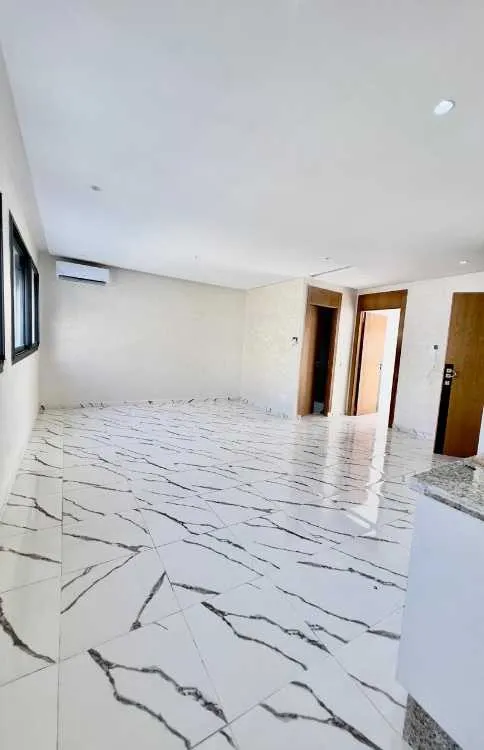 Studio avec terrasse à roches noir - الدار البيضاء