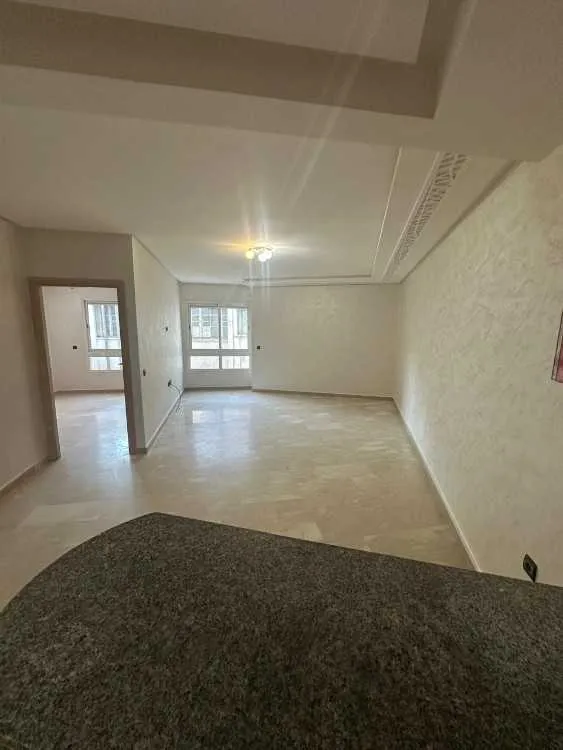 Studio à louer–quartier belvédère (proche gare) - الدار البيضاء (2)
