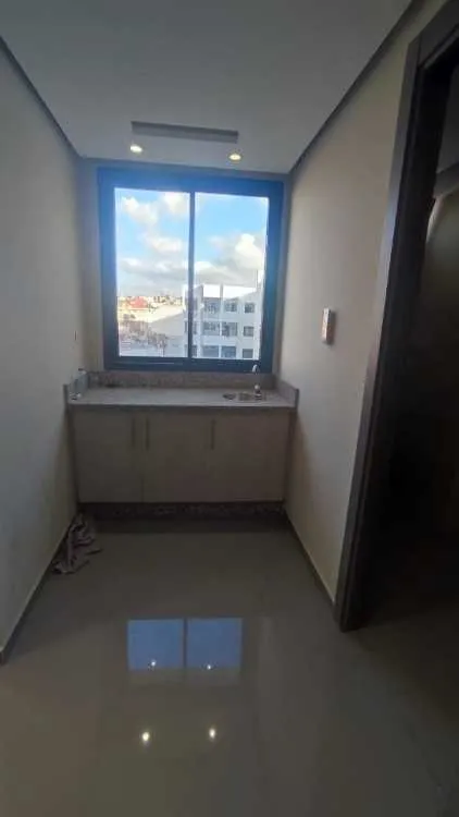 Location bureau professionnel bd al qods-ain chock - الدار البيضاء (2)