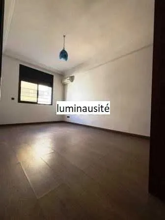 Appartement vide rabat haut agdal - الرباط (3)