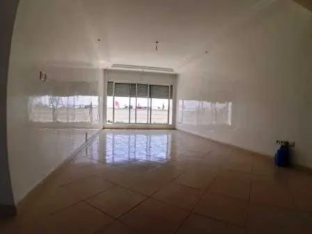 Appartement vide rabat centre-ville 130m² - الرباط (2)
