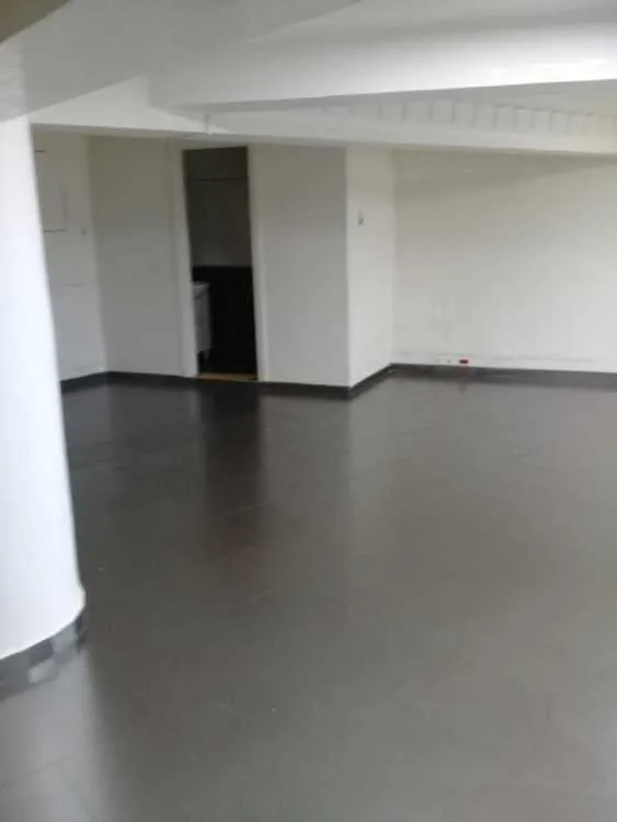 Local bien a mÉnagÉ a vendre - الدار البيضاء (3)