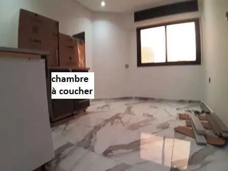 Appartement vide rabat diour jamaa balcon - الرباط (3)