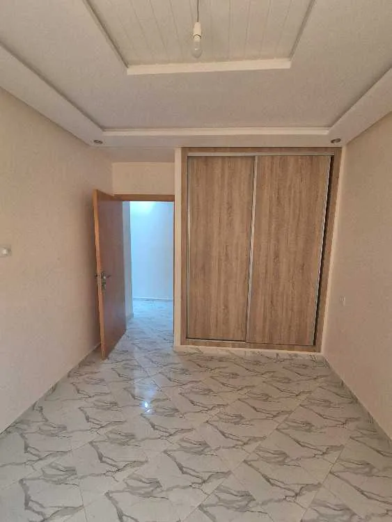 Bureau professionnel au centre de skhira - تمارة (2)