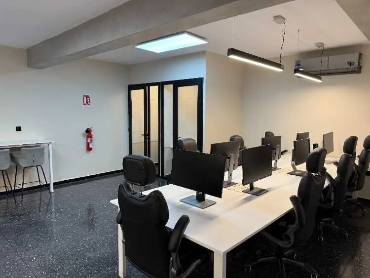 Location espace de travail coworking à casablanca - الدار البيضاء (3)