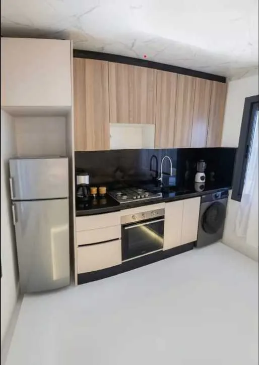 Studio moderne à louer longue durée tanger - طنجة (2)