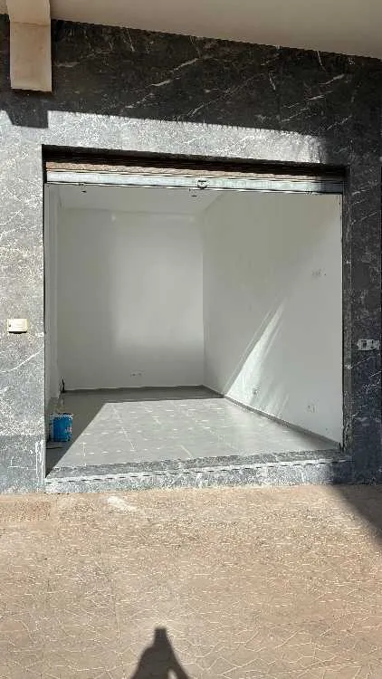 Local commercial les collines - الدار البيضاء (2)