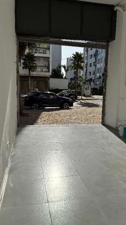 Local commercial les collines - الدار البيضاء