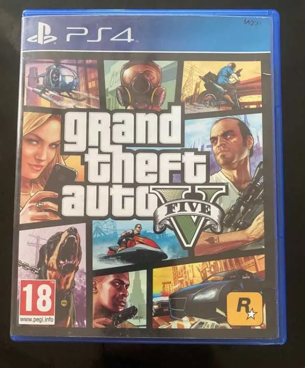 Gta 5 ps4 tres bonne etat - سلا
