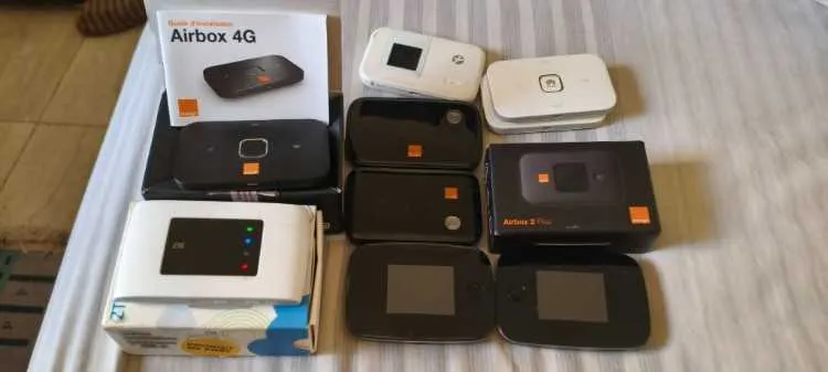 Je vends plusieurs boîtiers airbox 4g et airbox 4g - بوسكورة (2)