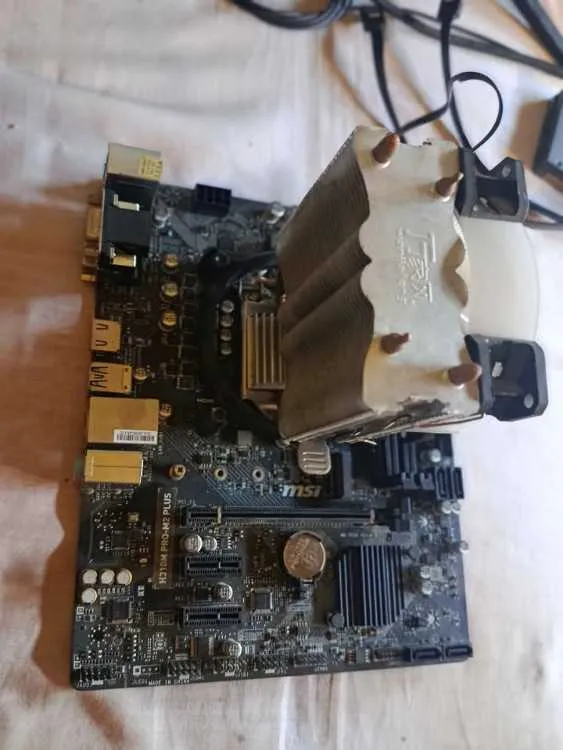 Carte mere h310m pro-m2 plus+ i3 8100 +cpu cooler - سلا (2)