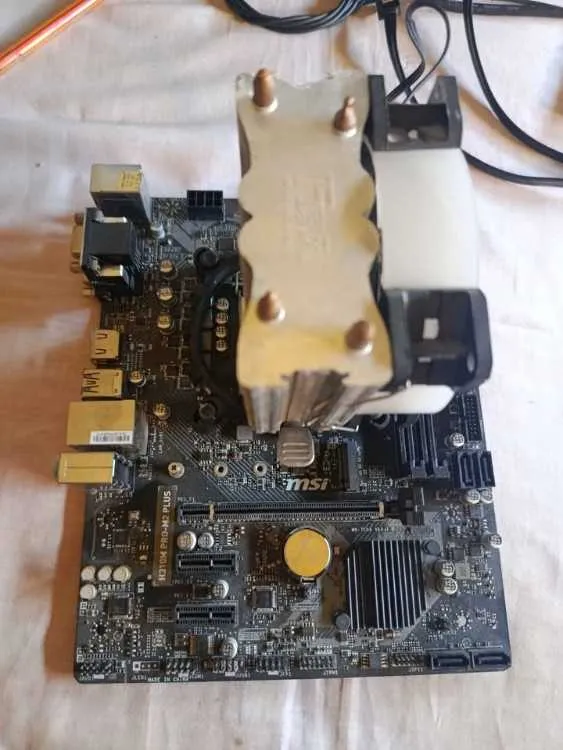 Carte mere h310m pro-m2 plus+ i3 8100 +cpu cooler - سلا