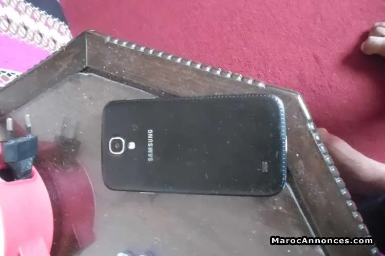 Galaxy s4 - الدار البيضاء