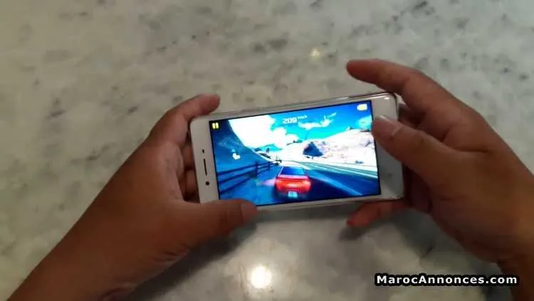 Oppo f1 - الدار البيضاء