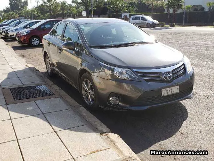 Vente auto toyota avensis - الدار البيضاء (2)