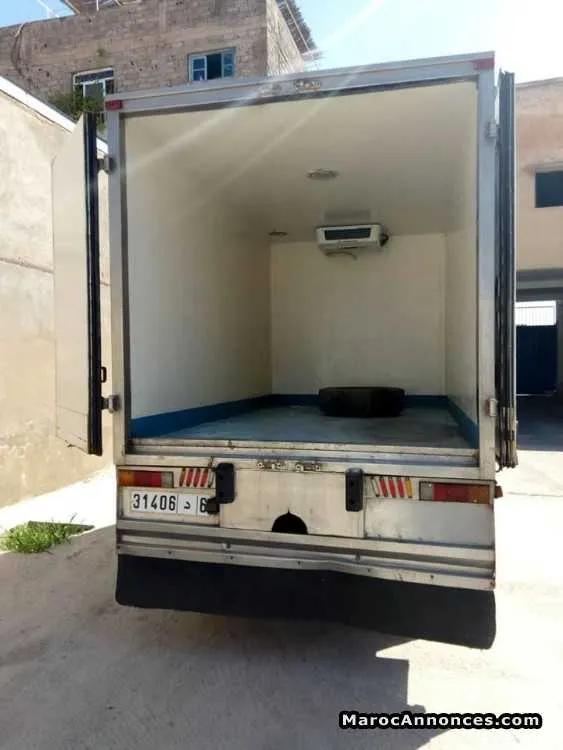 Izuzu nkr 2010 - الدار البيضاء (3)