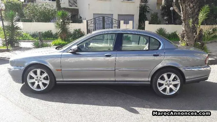 Jaguar x-type 2.5 l v6 - faible kilométrage - الدار البيضاء (2)