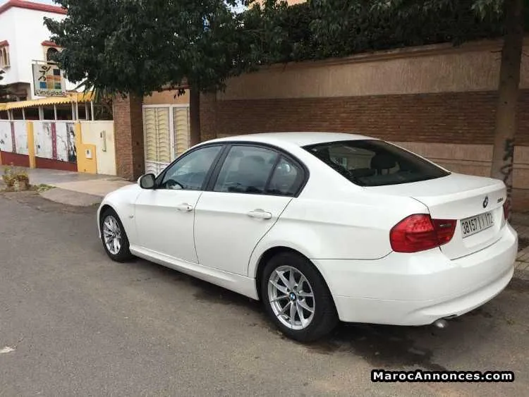 Bmw 318d blanche, boite auto - الدار البيضاء (3)