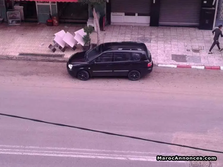 Kia carens - الدار البيضاء (3)