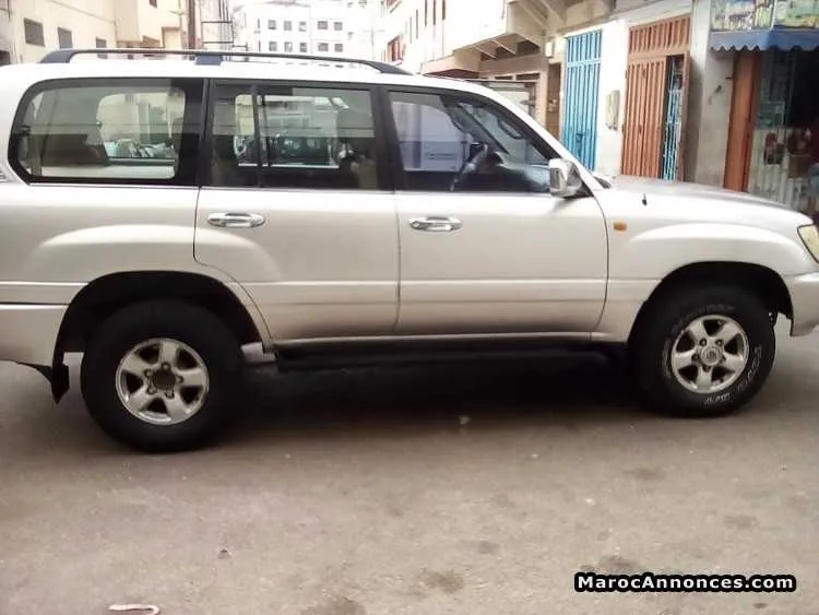 Toyotan land cruiser bien entretenu - الدار البيضاء (2)