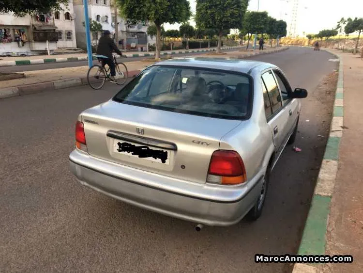 Honda city 7ch - الدار البيضاء (2)