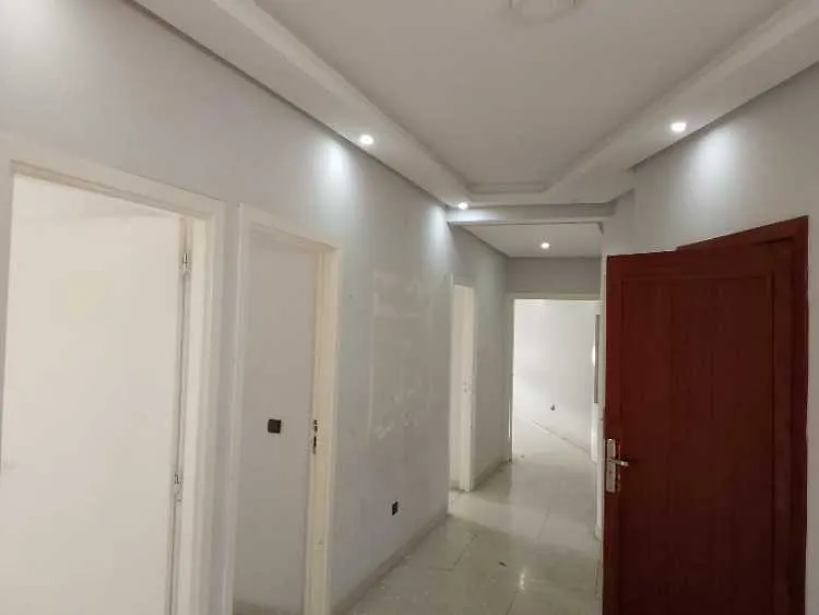Bureau 150m2 près casavoygeur - الدار البيضاء (3)